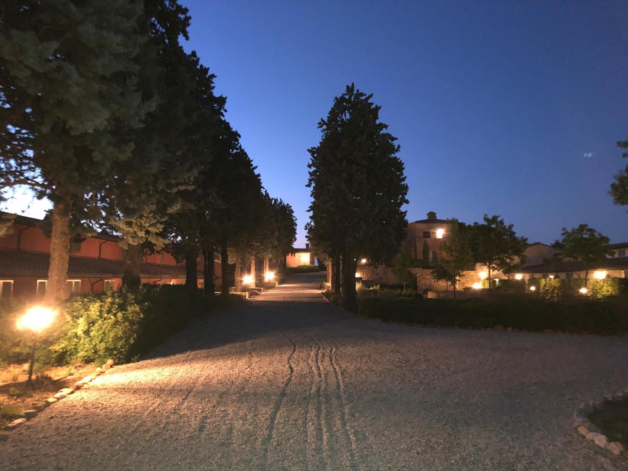 Cignella Garden Villas In Tuscany Trequanda Bagian luar foto